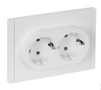 Розетка 2-местная с заземлением без защитных шторок безвинтовое крепление 16А FP224 белый IEK FP-R21