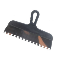 Шпатель зубчатый нерж. сталь 300мм зуб 10 10мм ( черная ручка) (20) Декор