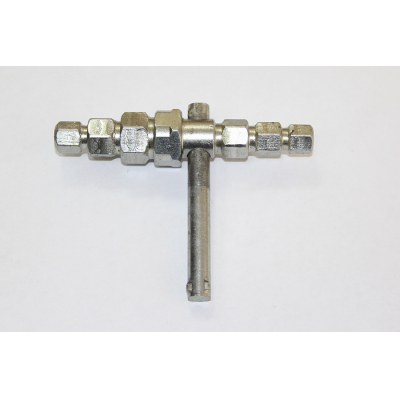 Ключ для  АМЕРИКАНКИ  шестигранный универсальный