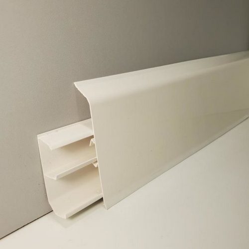 Плинтус ROYCE 80мм 301 Дуб Венеция 2,2 м