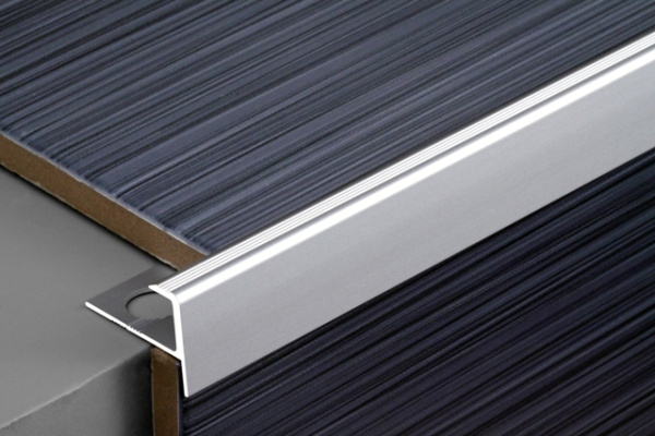 Профиль угловой ПУ 13.2700.01л