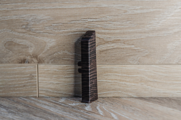 Заглушка правая ROYCE 80 мм 325 Венге Цаво (15 шт)