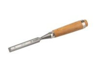 Стамеска-долото 18мм с деревянной ручкой, хромованадиевая ЗУБР